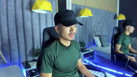 Nicolai online show from December 14, 12:45 pm