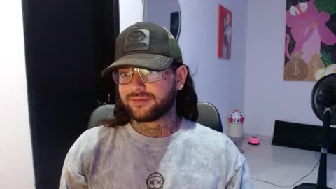 nicolas online show from December 25, 3:29 am