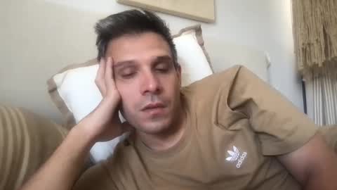 nicolaspercha online show from May 5, 4:18 pm
