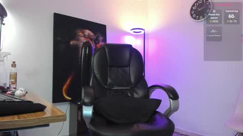 Nicolas Fellener online show from November 23, 4:12 am