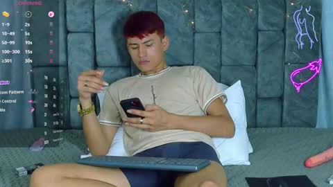 nicolastorres__ online show from March 10, 2:17 am