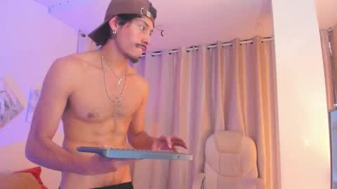 nico online show from January 5, 9:07 pm