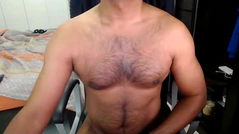 Snapshot of night_rider09711 chatting on January 13, 10:03 am night_rider09711 online show from January 13, 10:03 am