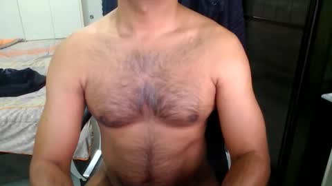 Snapshot of night_rider09711 chatting on January 4, 8:17 am night_rider09711 online show from January 4, 8:17 am