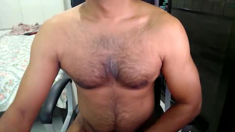 Snapshot of night_rider09711 chatting on December 10, 9:23 am night_rider09711 online show from December 10, 9:23 am