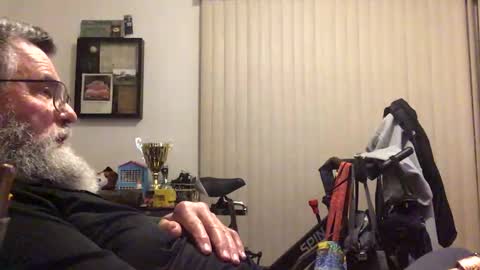 nightmoves1970 online show from March 5, 4:02 am