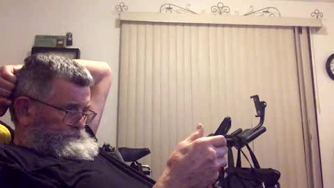 nightmoves1970 online show from March 2, 12:42 am