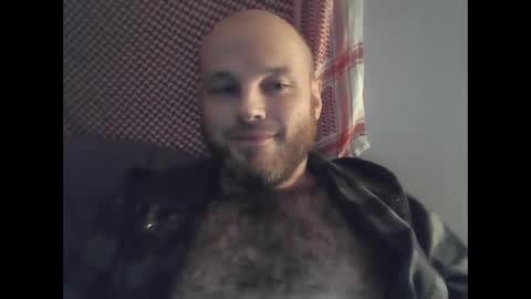 Snapshot of nihilistcreep chatting on December 7, 3:36 am nihilistcreep online show from December 7, 3:36 am