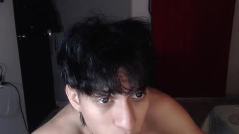 niklaus_wolf online show from October 12, 6:51 am