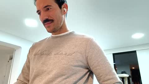 Nikolaj costeer online show from December 25, 3:40 am