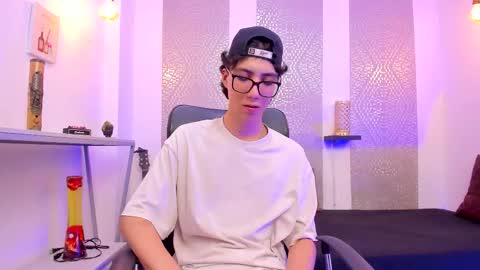    online show from October 22, 5:11 am