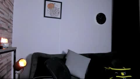 Steven online show from January 19, 4:04 am