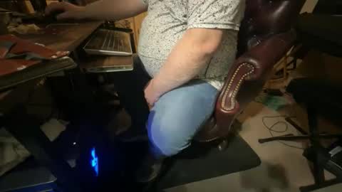 nmedge2cum online show from December 22, 3:58 am