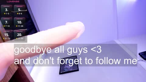 noah_devil_ online show from February 13, 3:24 am