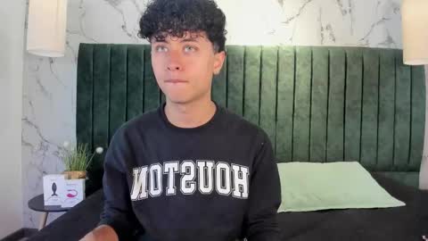 noah_dupont_ online show from November 6, 11:35 am