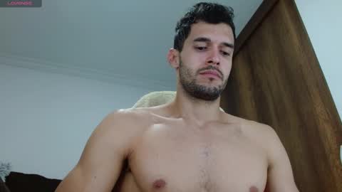 Snapshot of noah_jhonsonn chatting on March 10, 1:00 pm Noah online show from March 10, 1:00 pm