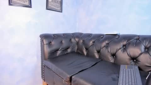 Noah online show from November 11, 10:04 pm