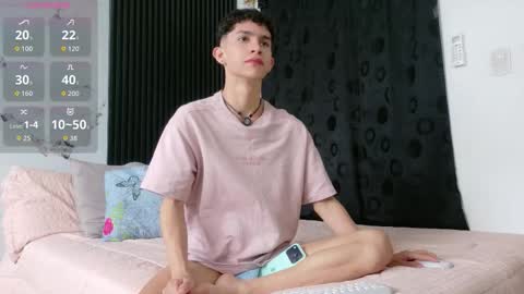 noah tyler  online show from March 23, 6:36 pm