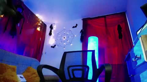 Snapshot of noha_lux1 chatting on October 20, 12:53 pm Noha Lux online show from October 20, 12:53 pm