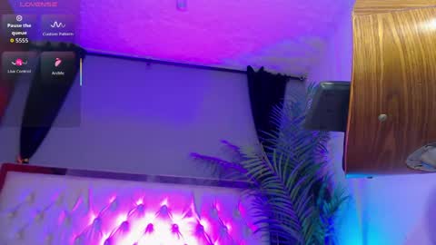 Nolan  online show from September 13, 6:53 pm