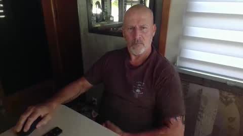 nomadfreedom online show from January 18, 2:52 pm