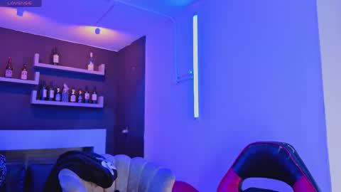 Nova Salvatore online show from April 18, 2:57 am