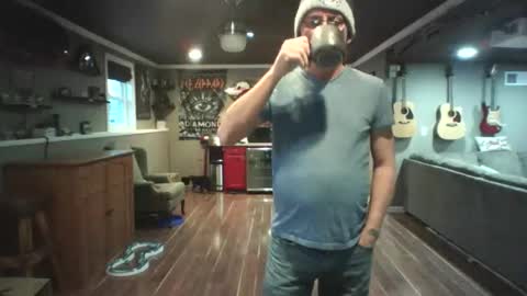 Nudistguy online show from December 21, 9:01 pm