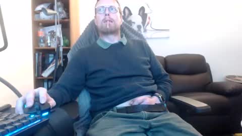 nursefan online show from November 10, 6:02 pm