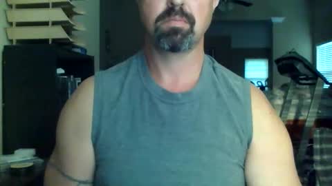 nvrenuff1979 online show from June 9, 11:01 am
