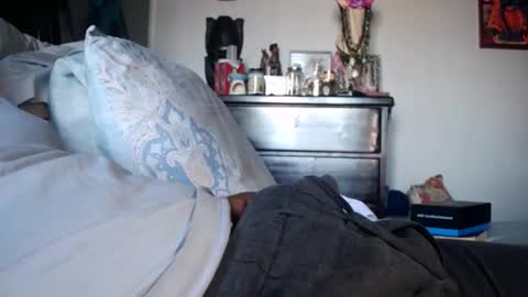 KN online show from November 25, 6:54 pm