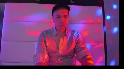 HudsonValleyNYfun online show from December 17, 8:26 pm