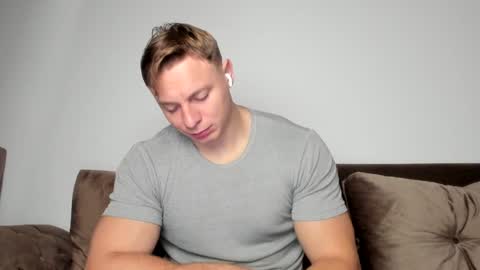 o_r_b_i_t online show from December 21, 9:01 am