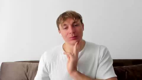 o_r_b_i_t online show from February 23, 9:39 am