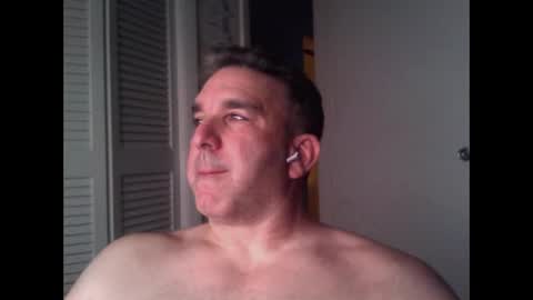 Snapshot of oceanmanx chatting on September 28, 3:26 am Ocean online show from September 28, 3:26 am