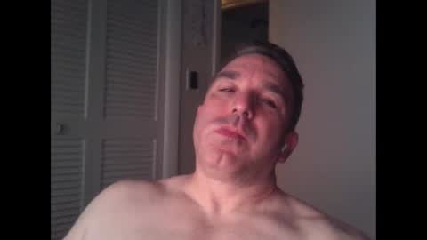 Snapshot of oceanmanx chatting on December 30, 4:09 am Ocean online show from December 30, 4:09 am