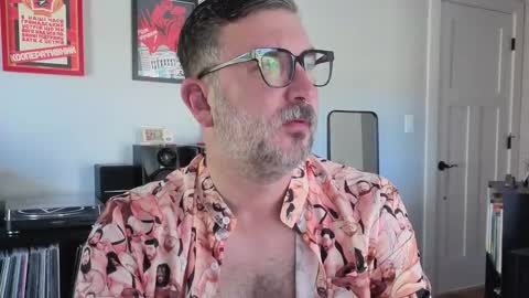 Office Dad online show from September 18, 6:43 pm