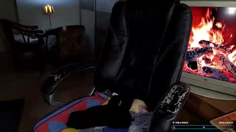 officeman7 online show from February 24, 5:46 pm