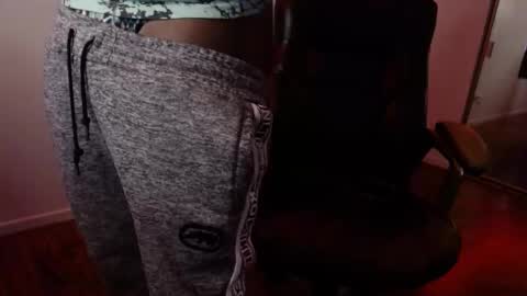 Money online show from March 14, 5:42 pm