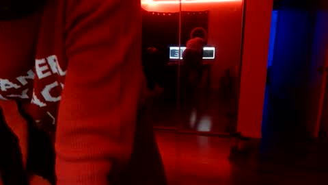 Money online show from December 19, 5:37 am