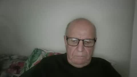 oggi95 online show from December 18, 12:01 pm