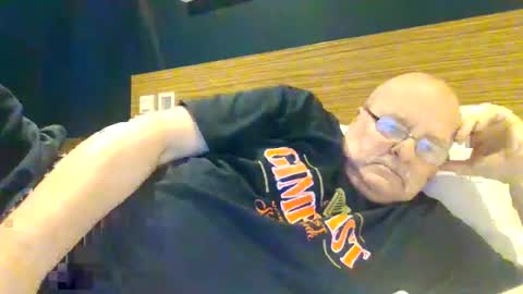 old_fkr online show from January 13, 10:25 am