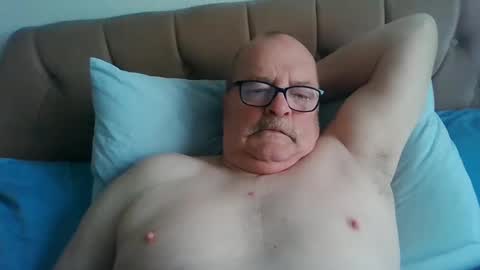 old_fkr online show from February 5, 8:54 am