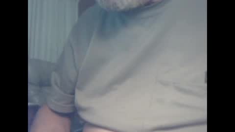 oldmanlooking59 online show from September 14, 2:46 am