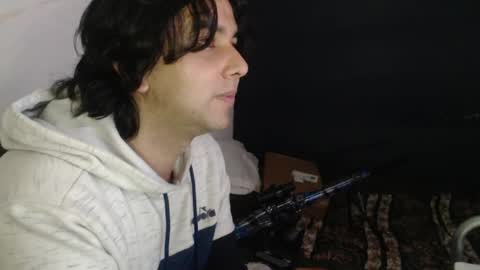 oliver_laid_2023 online show from December 15, 12:18 am