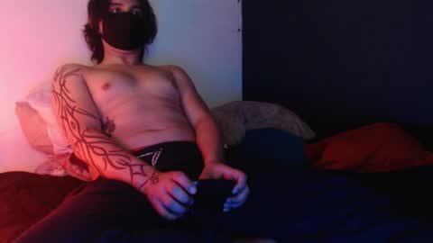 oliver_laid_2023 online show from January 5, 6:24 am