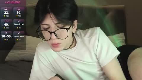 oliver online show from February 7, 8:25 pm