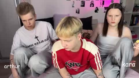 oliver online show from January 13, 6:12 pm