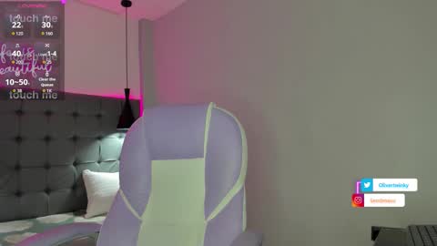 Oliver online show from November 8, 1:36 pm