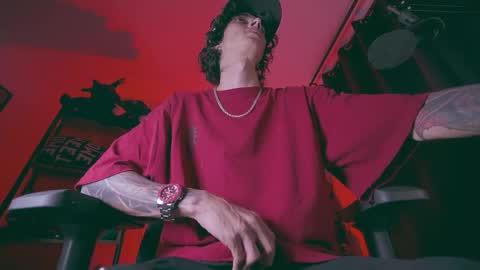     online show from April 19, 1:38 am