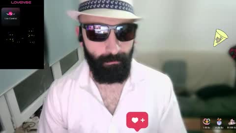 ona nisme online show from November 23, 4:07 pm